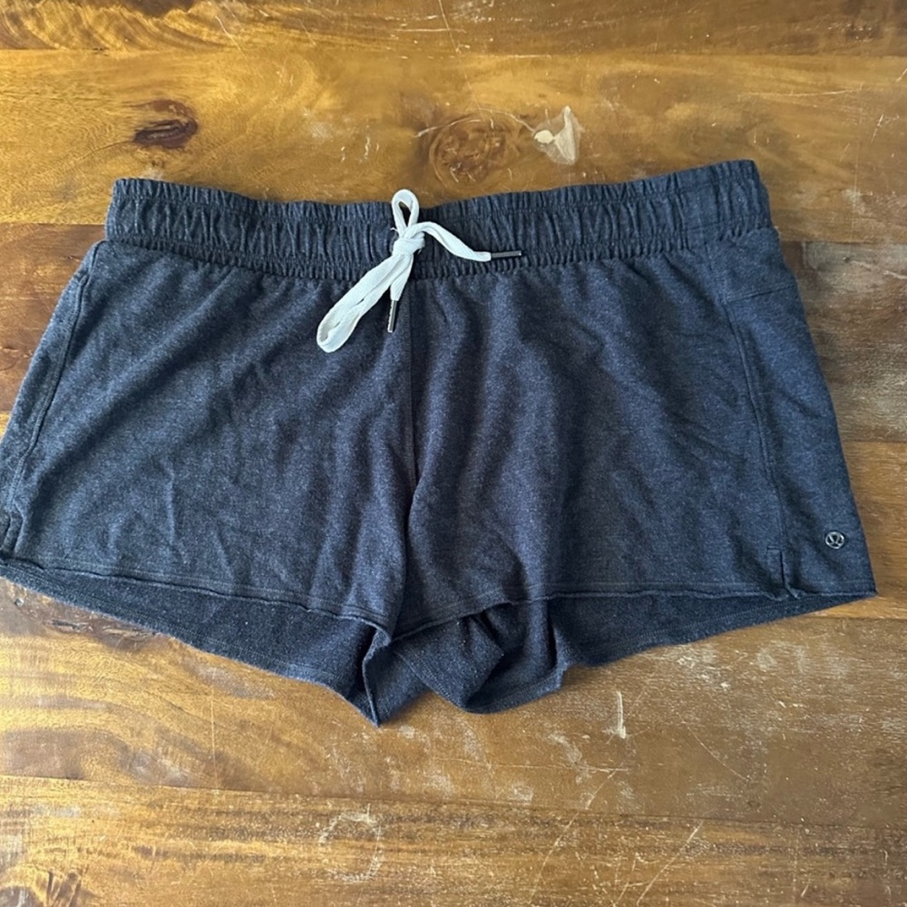 Lululemon soft stretch drawstring lounge shorts